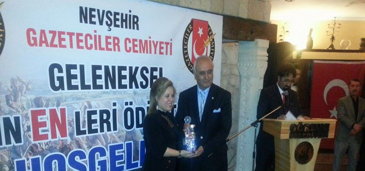 Belediye Başkanımız Ali Rıza SELMANPAKOĞLU’NA Ödül